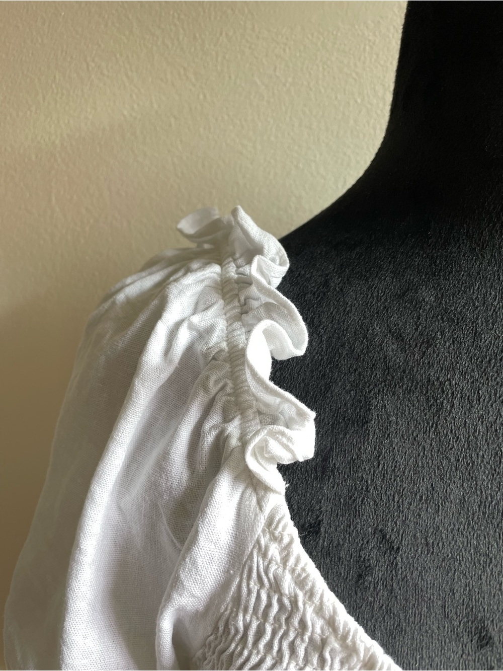 Dynamite Smocked Linen Blend Blouse White Puff Sleeve Cottagecore - Picture 5 of 8